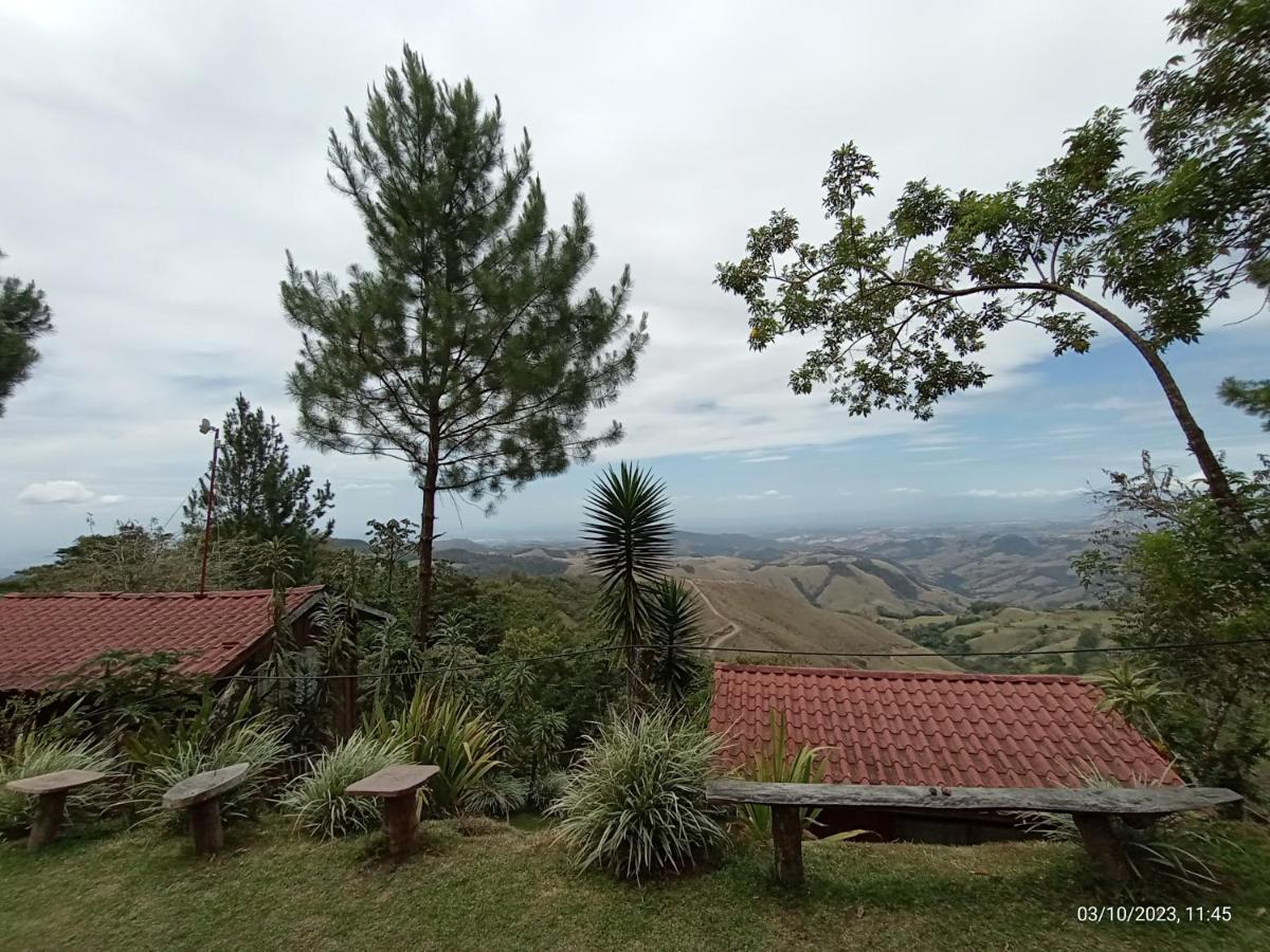 Cabanas Don Camilo Albergue De Montana Cabecera de Canas Екстериор снимка