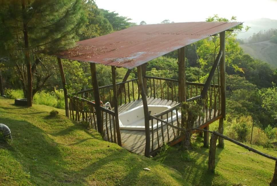 Cabanas Don Camilo Albergue De Montana Cabecera de Canas Екстериор снимка